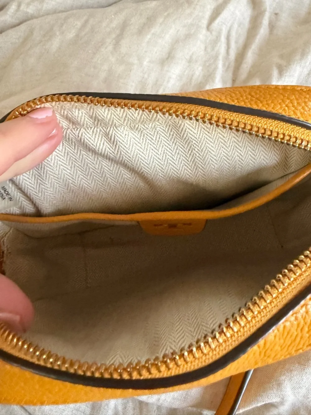 Tory Burch Yellow Leather Camera Bag with Tassel - Picture 3 of 4